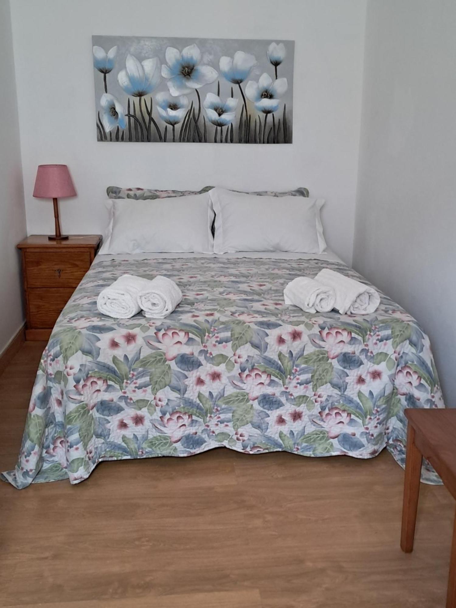 Casas Dona Zi Apartment วิลานอวา ดิ มิลฟงติส ภายนอก รูปภาพ